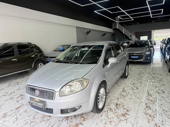FIAT LINEA 1.9 MPI ABSOLUTE 16V FLEX 4P AUTOMATIZADO FIAT LINEA 1.9 MPI ABSOLUTE 16V FLEX 4P AUTOMATIZADO